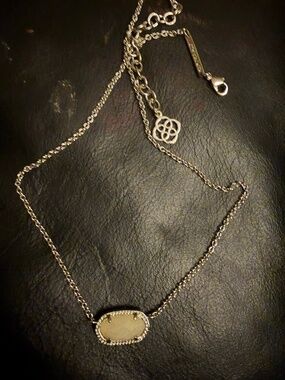Kendra Scott Necklace